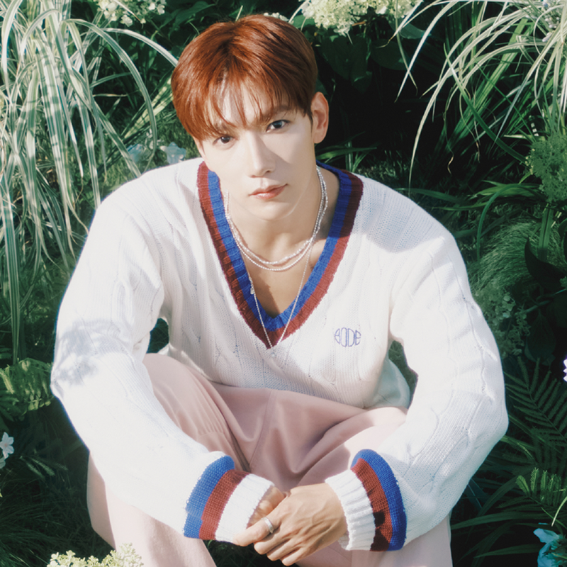 NECKLACE by Hyunjin - celebrATE | FANS SHOP